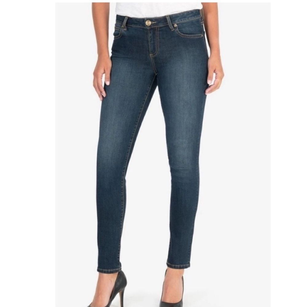 Kut From The Kloth Diana Kurvy Relaxed Fit Skinny meds Washed Denim Jean Size 10